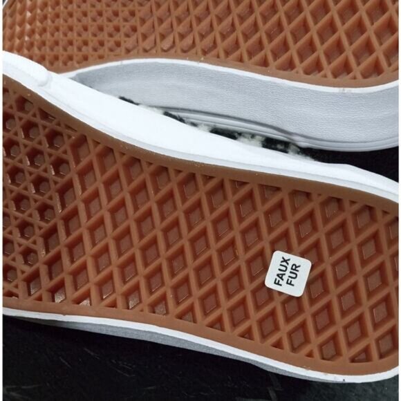 Vans Old Skool unisex Sherpa Checkerboard sneakers Womens Size 9 Mens size 7.5 - Picture 6 of 7